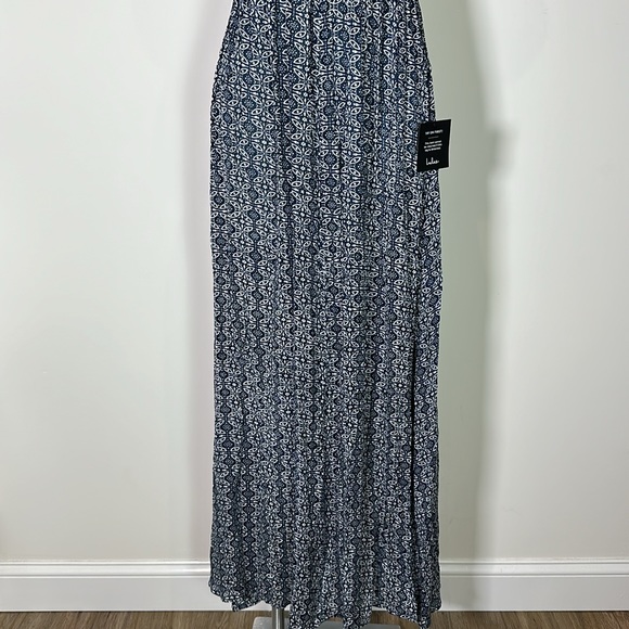 LULU’S MAXI DRESS - Picture 3 of 10
